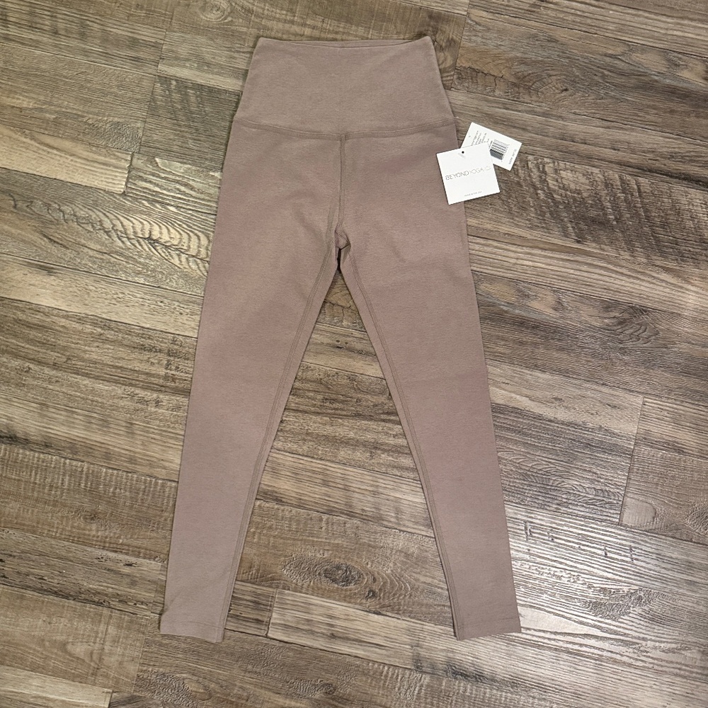 NWT - Beyond Yoga - Caught in the Midi HW Spacedye - Birch Heather - Size XS